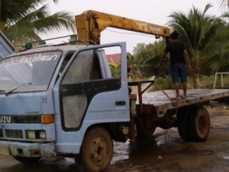 ขายNPR59Lเครื่อง4BE1 เครน TANADO 3 ตัน