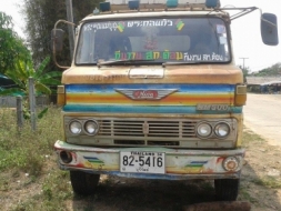 ขายhino km 500 ราคา 370,000 บาท คุ้มมากแค่เปลี่ยนเป็นเครื่อง 195 ก็ 200,000 บาทแล้ว ติดต่อ