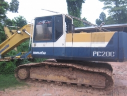 ขายแบคโฮ KOMATSU 3 ตัว (เจ้าของขายเอง) 0817395629