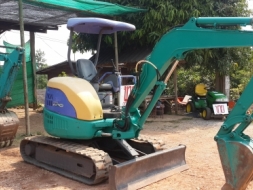 ขายด่วน KOMATSU pc30 MR-1 รถนำเข้าญี่ปุ่นแท้ๆ สภาพสวยมาก ไม่เคยใช้งานในไทย ซื้อไปใช้งานได้เลย