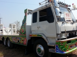ขายด่วน เทเลอร์ขึ้นรถเกี่ยว รุ่นไอ้หลงFUSO 6 เกียร์เดินหน้า เครื่อง 6D16 ,190แรงม้า