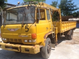 ขายหกล้อ KR 320 เปลี่ยนหัวเจ้าอินทรีย์ 145 เครน 2 ตันครึ่ง ไม่มีเอกสาร