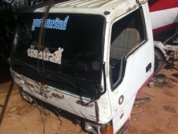 ขายด่วน หัวรถมิตซู สภาพสวย อุปกรณ์ครบ