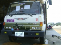 F17 เครื่อง 168 แรง ดาวน์ได้/สดได้ ราคา 450,000 บาท