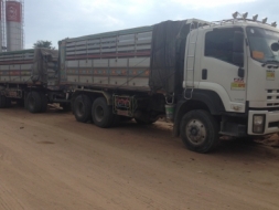 ขาย ISUZU DECA360 DECA320 โทร 081-8535426 มีหลายคัน