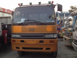 ขายรถ 10 ล้อ HINO FM 2 K 2 เพลา สมอเงิน เครื่องยนต์ 240 แรงม้า สนใจติดต่อ 089-8914921 คุณ ตุ๊กตา