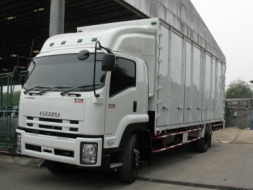 ขายรถบรรทุก ISUZU Euro 3 (6 ล้อ ใหญ่)