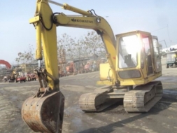 รถบคโฮ โคมัตสุ PC60-2 รถญี่ปุ่น รถสวยๆ พร้อมใช้งาน Komatsu pc60-2