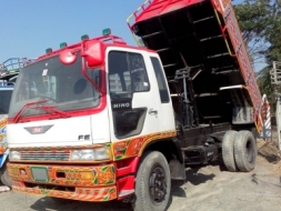 ขายรถบรรทุกหกล้อดั้มดินฮีโน่ FE เครื่อง WO6E แน่นดี 165 แรงม้า รถห้าง รถวิ่งใช้งานอยู่ครับ
