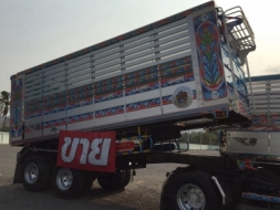 ขายลูกกะบะพ่วงอลูมิเนีมเสาชน ขนาด ยาว6.8 กว้าง 2.5 สูง 2.2