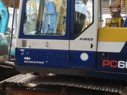 ต้องการขายรถแบคโฮยี่ห้อ komatsu-pc60-6 รถนำเข้าจากญี่ปุ่น