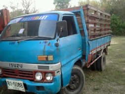 ขายด่วน 6ล้อสั้น TL85 สภาพพร้อมใช้งานได้เลย ขาย118000 ขอคอม5000