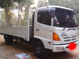 ขายรถบรรทุกหกล้อ MEGA 500 150 แรง ยาว 5.50 ม. สภาพสวยพร้อมใช้งาน ราคา 950000 ต่อรองได้ รถห้างม