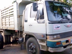HINO FM 3M - 240 HP M10C สิบล้อดั๊มพ์ 2 เพลา กระบะดั๊มพ์เหล็ก 12 ตันของสามมิตรสภาพสวยดีพร้อมบรรทุกได
