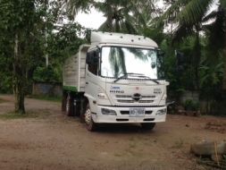 รถฮีโน่ 175ปี54 ติดต่อ080-1405528