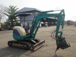 ขายรถขุด KOMATSU รุ่น : PC27MR-1 ซีเรียล. : 10300 เครื่องยนต์ : 3D82AE-3H-12259 ปี : 1998