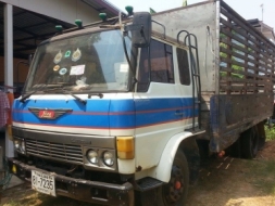 ขายHINO GD174 เครื่องEH700 168แรง มีแอร์ เครื่องดี คัชซีสวย ภายในสวย สภาพพร้อมใช้ เอกสารพร้อมโอน สนใ