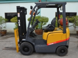 ขาย Tcm FG10T3 เบนซิน Nissan K15 ออโต้ 1 ตัน ยกสูง 3 เมตร