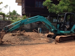 KOMATSU PC40 -7 เครื่องดี ปั้มดี โช่หนา เอวแน่น พร้อมใช้