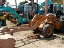 ขายรถตักล้อยาง KOMATSU WA 30-2 รถเก่านอกพร้อมใช้ สนใจติดต่อ 081-9443772