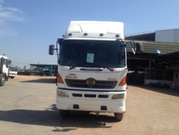 รอเจ้าของอยู่เหลือคันสุดท้าย hino mega 320 แรง ปี 47 พร้อมเล่มทะเบียนรถห้างนะคะ โทร.085-3034416 091