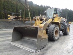 รถตักล้อยาง WA380-5 #***** 10948HR 2002YR Tel : สามภพ ครับ