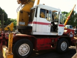 รถเครน 4ล้อยาง kobelco 70 บูม 6ปลอก