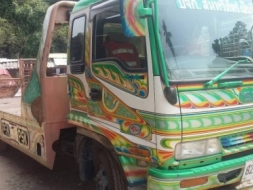 รถสิบล้อเทนเลอร์2เพลาหัว DECA เครื่อง210ราคา965,000