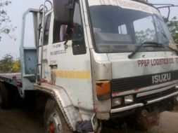 isuzu 10 ล้อ 1เพลา  พื้นเรียบ รถพร้อมใช้งาน