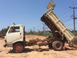 HINO KM777 ดั้ม 5 คิว เครื่อง WO4D-117 แรง หัวบาง ยาง 8.25-16 คัสซีสวย เล่มทะเบียน