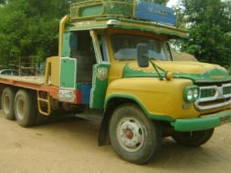 เครื่อง 6 BB 145แรง(((ไม่มี ทะเบียน )) รถตามภาพ ขึ้น 200ได้ ราคา 250,000 บาท