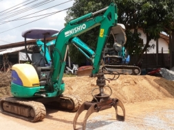 ขายด่วน KOMATSU pc30 MR-1 พร้อมปากคีบแบบหมุนได้ + บุ้งกี้