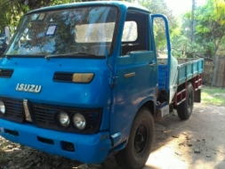 4ล้อ อีชูซุ TL74แรง สภาพดีพร้อมใช้งาน ทะเบียนพร้อมโอน ราคา80,000บ