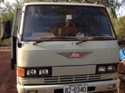 ขายรถเทรลเลอร์ 6 ล้อ HINO ยาว 5.50 ม. เครื่อง 117 แรงม้า บรรทุกรถเกี่ยวข้าว เทลรเลอร์สวย ไฮโดรลิค เ