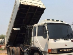 สอง (เว็บไซต์ส่วนตัว) 'ขายดั้ม2เพลา MITSUBISHI FN527M-A เบรกใหญ่ เครื่องดี แคชซี พ.เพาเวอร์ เบร