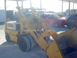 รถตัก KOMATSU SD10-3 รหัสสินค้า : 80802433 หรือเพิ่มเติมไดที่ www.nihonmono.com