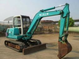 ขายด่วน Komatsu PC 40-7 เก่า ญี่ปุ่น แทรคยาง มีเก๋งพร้อม ยังไม่เคยใช้งานในไทย โทร 081-384816