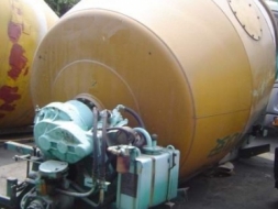 โม่ผสมคอนกรีต 5 คิว ของญี่ปุ่น