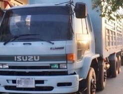 ISUZU ROCKY FXZ 240 HP 6SD1 รถบรรทุกดั๊มพ์สิบสองล้อ 2 เพลา ร็อกนางฟ้าสองคานหน้ารถสวยสภาพดีพร้อมใช้งา