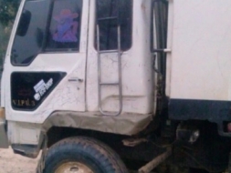 MITSUBISHI FUSO FN527 - 195 HP 6D16 MA 24389 สิบล้อดั๊มพ์ 2 เพลา กระบะดั๊มพ์เหล็ก 12 ตันของ KAC โครา