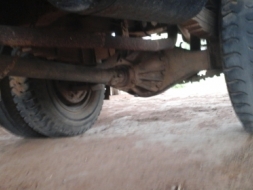 ขาย6ล้อ isuzu100แรงฝาขาวสภาพพร้อมบบรรทุก