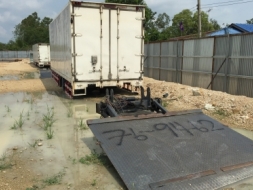 ขายลิฟท์ท้าย มือ2สภาพดี โทร081-9441107