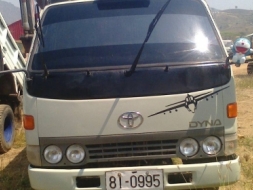 TOYOTAดั๊ม3คิวเล็กBU101ปี40 รถสวยครบพร้อมใช้ เครื่อง14บีเจ้าเดียวมือเดียวคับ