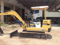 ขายรถขุด mitsubishi ms030 (pc30) เก่านอก