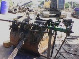 รับซ่อมรถแมคโค คว้านรูสลักหูบุ้งกี้ ซ่อมช่วงล่าง และซ่อมทุกอาการ รับงานนอกสถานที่ ทั้งในกรุงเทพและ