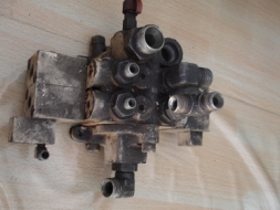 ขาย วาว์ลขา KATO 25T. 4 ล้อ