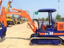 ขายรถแบคโฮ ขนาด 3 ตัน (เท่า PC30) สภาพสวยพร้อมใช้ นำเข้าจากญี่ปุ่น มีVDOการทำงานให้ชมครับ