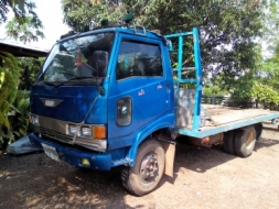 ขายหกล้อ HI NO KM500 เครื่อง DQ100 รถสภาพพร้อมใช้งาน เครื่องแน่นไม่หลวม เกียร์ดี ยางพร้อมใช้งาน เอ