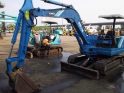 รถขุด KOBELCO sk-042เทียบเท่า pc-45 "คอลโทนสั้นปั๊มนิ้ว"เครื่อง 3 สูบ ( มีลายหัวกระแทรค )ร
