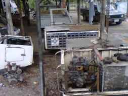 เครื่องทำความเย็น10ล้อ 2สูบ4สูบมีหลายตัวหลายยี่ห้อหลายราคา